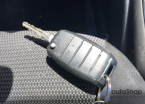 2018 Kia Forte Lx from USA, damaged, VIN 3KPFK4A70JE197056